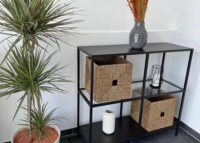 Modern Wohnen & Entspannen - Mit Balkon - 2 Apartamento Reichenbach-Steegen