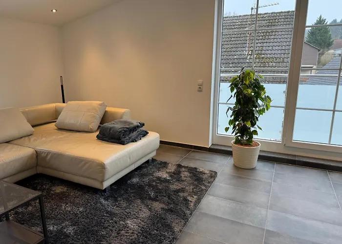 Apartamento Modern Wohnen & Entspannen - Mit Balkon - 2 Reichenbach-Steegen